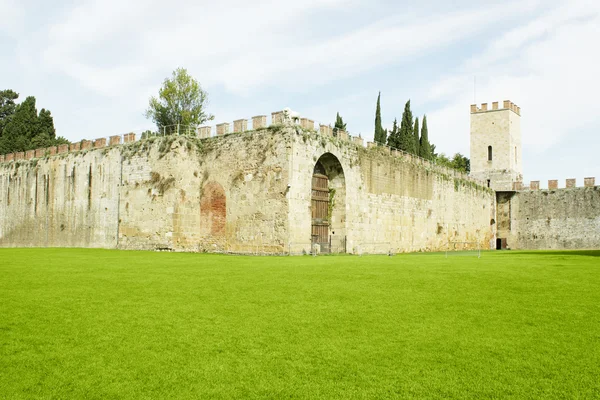 Walls surrounding the Field of Miracles — Stock Photo, Image