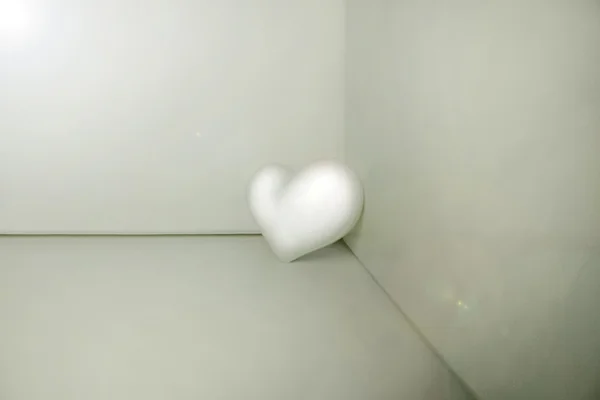 Coração branco — Fotografia de Stock