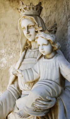 Sculpture of the Virgin Mary and baby Jesus clipart