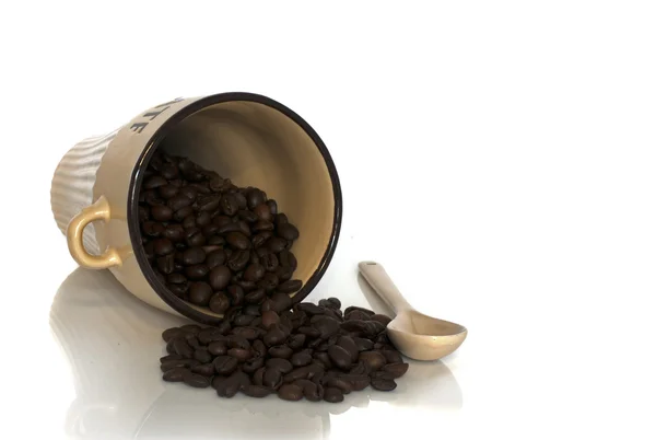 Fasola filiżanka kawy i łyżka — Zdjęcie stockowe