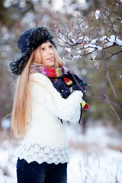 Зимова дівчина — стокове фото