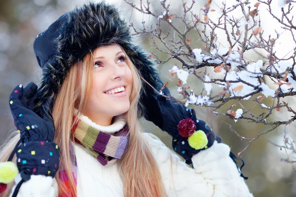 Winter girl — Stock Photo, Image