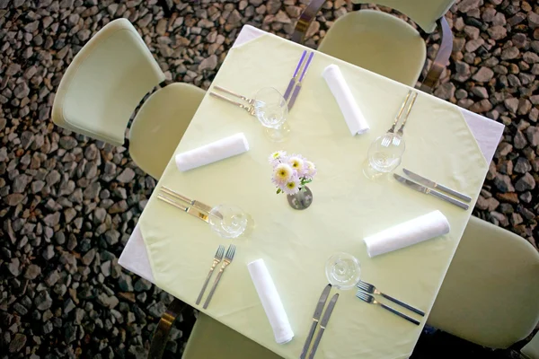 Mesa en restaurante — Foto de Stock