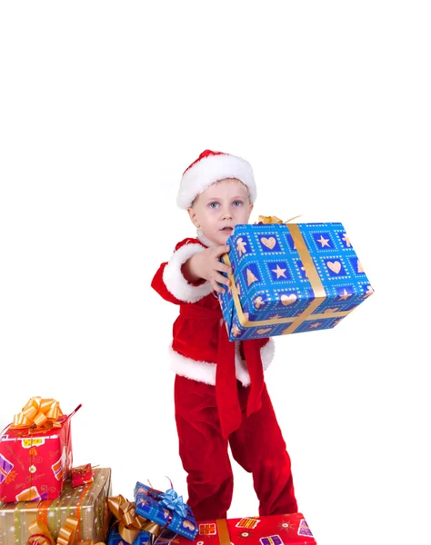 Çocuk Noel giysileri ile sunar — Stok fotoğraf