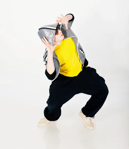 Dansende man in studio — Stockfoto