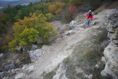 yokuş aşağı binici