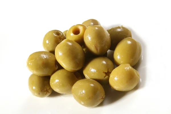 Багато зелені оливки — стокове фото