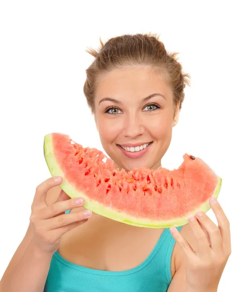 Junge Frau isst saftige Wassermelone — Stockfoto