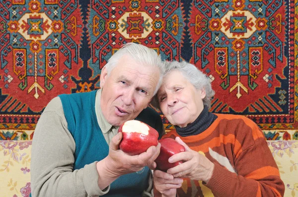 Dos ancianos felices. — Foto de Stock