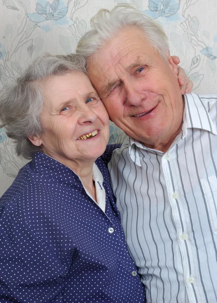 Happy old couple laugh until one cries — Stock Photo, Image