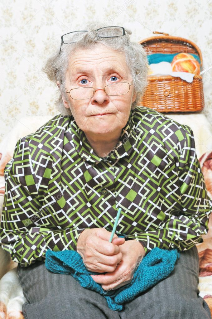 Close-up portrait elderly woman