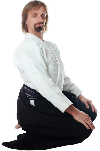 Professor de aikido sentar e esperar por atack — Fotografia de Stock