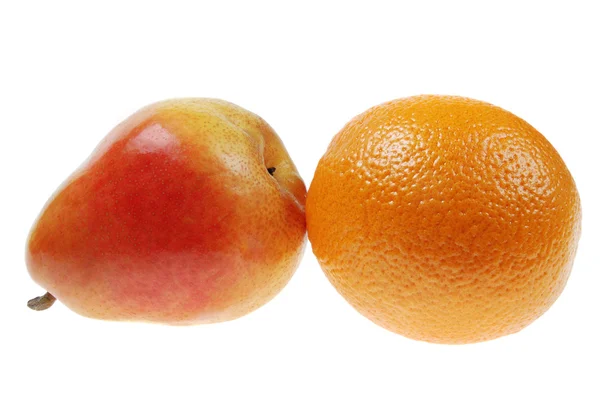 Барвиста груша і апельсин — стокове фото