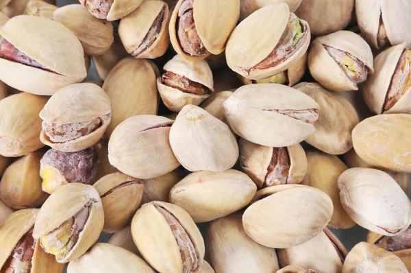 Few pistachio — Stock Photo, Image