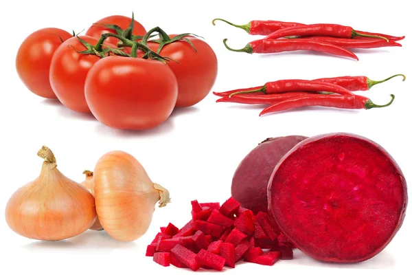 Paradicsom, hagyma, chili és szeletelt vörös répa — Stock Fotó