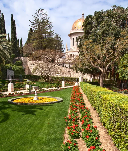 Bahai temple dome in haifa israel — Stock Photo, Image