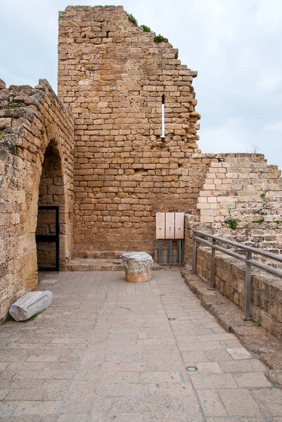 Ruínas do antigo porto romeno, Cesareia, Israel  . — Fotografia de Stock