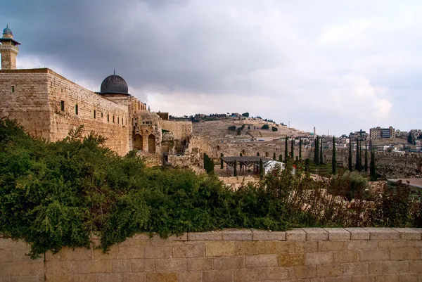 耶路撒冷吗?查看上橄榄山从阿克萨清真寺 — 图库照片