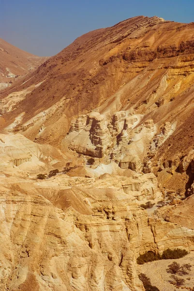Júdeai sivatagban a Holt-tenger partja közelében. — Stock Fotó