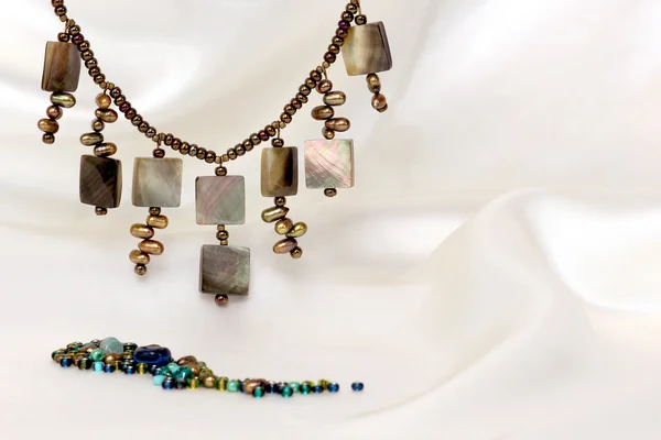 Бисером ожерелье с бусами — стоковое фото