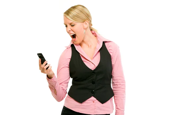 愤怒的现代商业女人喊的移动电话上 — 图库照片