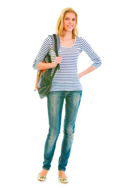 Retrato de comprimento total de menina bonita sorridente com saco escolar — Fotografia de Stock