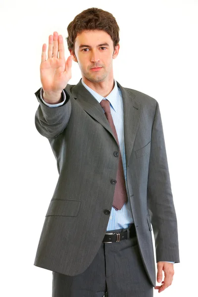 Серьезный современный бизнесмен показывает стоп-жест — стоковое фото