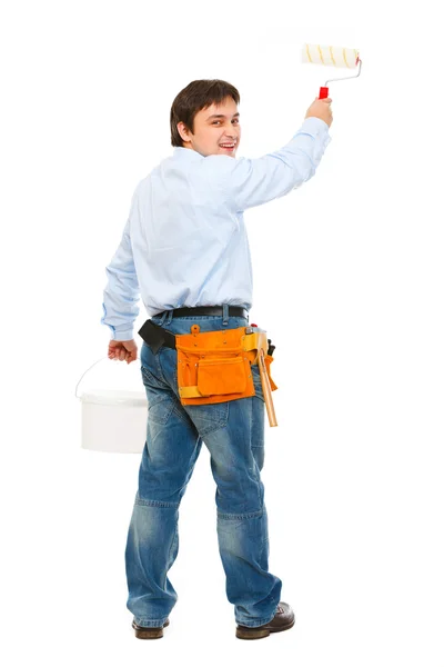Trabalhador da construção civil com balde e pintura escova — Fotografia de Stock