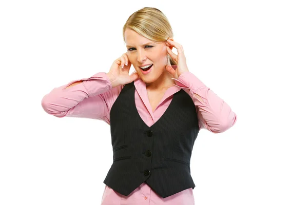 Sinir bozucu kadın çalışan kapanış kulaklar — Stok fotoğraf