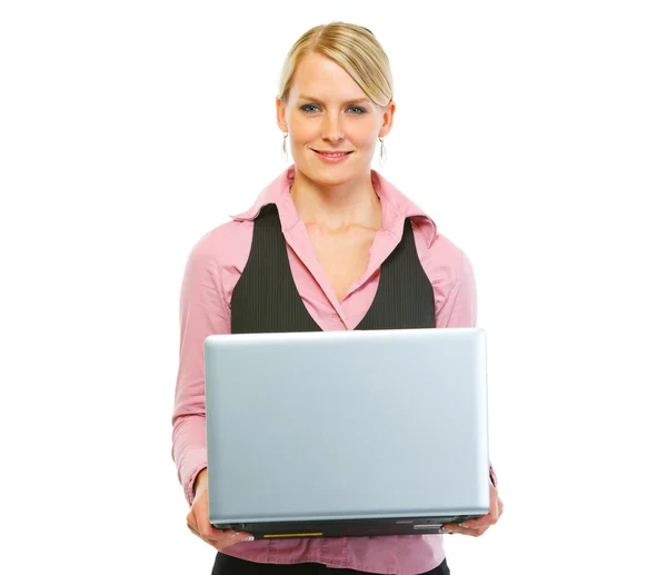 Mutlu kadın çalışan holding laptop — Stok fotoğraf