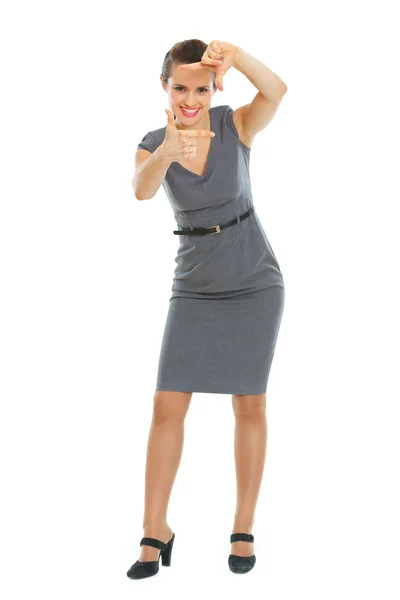 Mulher de negócios fazendo quadro com as mãos — Fotografia de Stock