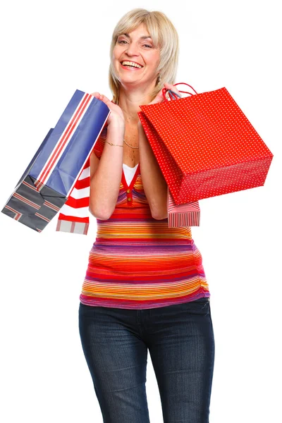 Mujer mayor feliz con bolsas de compras — Foto de Stock