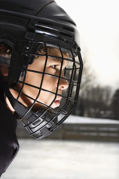Αγόρι παίκτης χόκεϋ πάγου. — Φωτογραφία Αρχείου