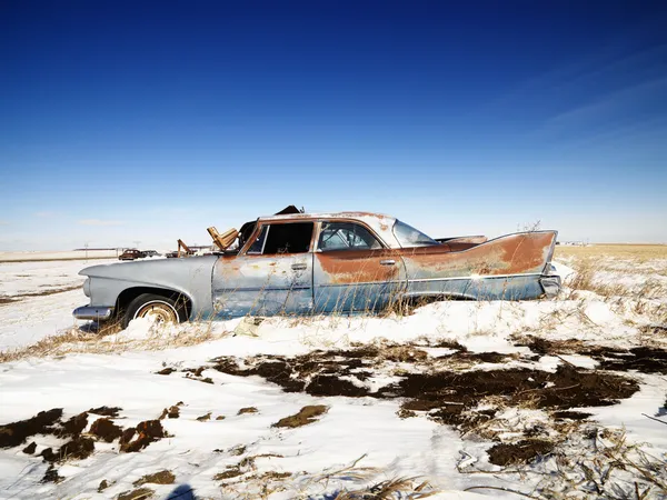 녹슨된 클래식 자동차. — 스톡 사진