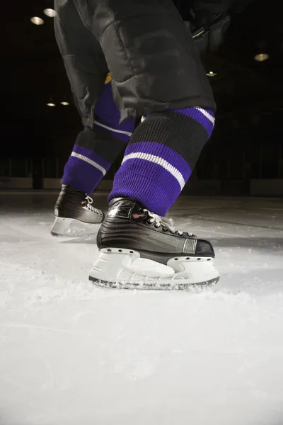 Giocatore di hockey su ghiaccio. — Foto Stock