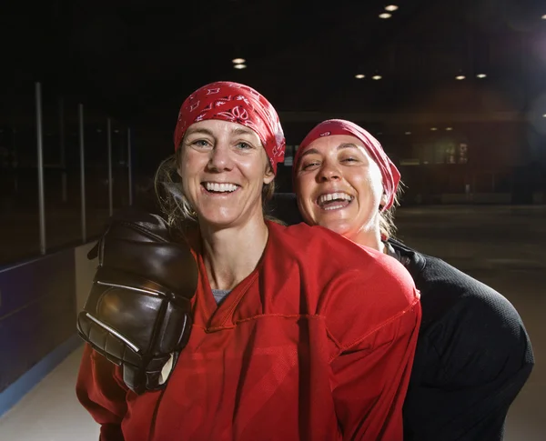 Női jégkorong játékosok. — Stock Fotó