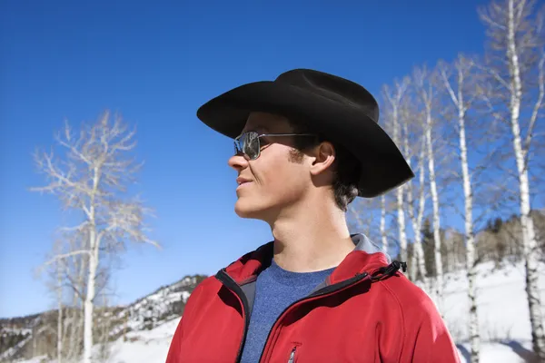 Cowboy kalapot viselő férfi. — Stock Fotó