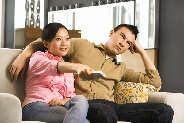 Couple watching TV. — Stock Photo, Image