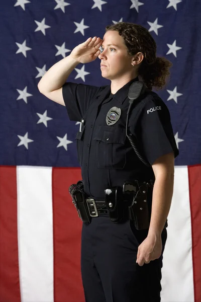 Tisztelegve rendőrnő. — Stock Fotó