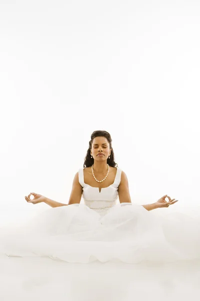 Meditating bride. — Stock Photo, Image