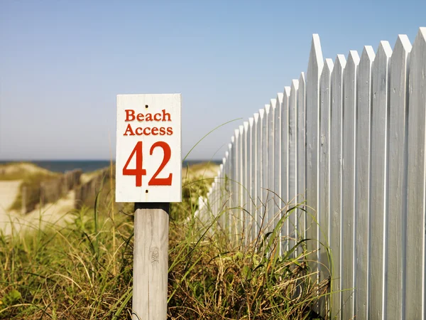 Πρόσβαση στην παραλία. — Φωτογραφία Αρχείου