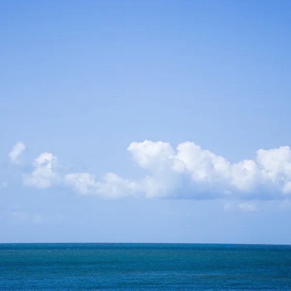 Ozean und Himmel. — Stockfoto