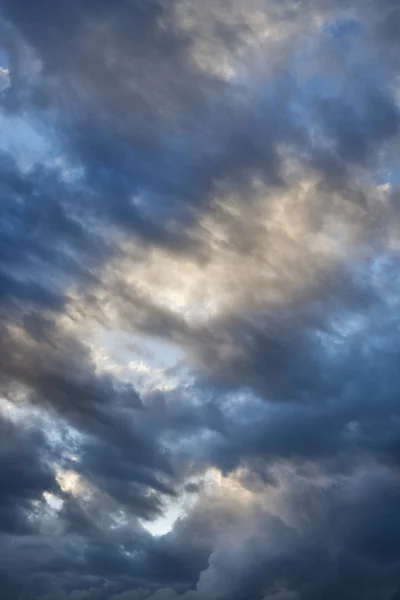 Облачное небо. — стоковое фото