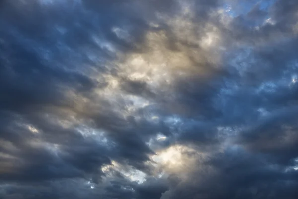 Σύννεφο ουρανό. — Φωτογραφία Αρχείου