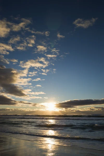 Захід сонця над океаном . — стокове фото