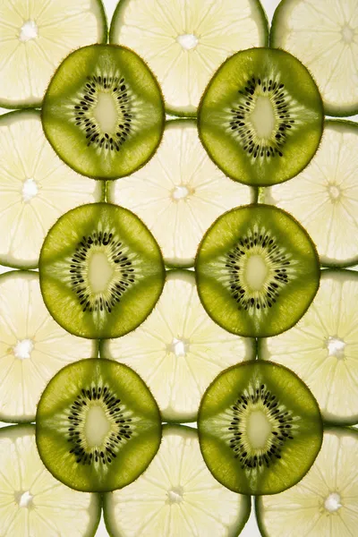 Limão e kiwi . — Fotografia de Stock