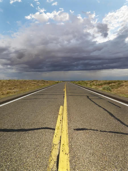 Empty rural road. — Stock Photo, Image