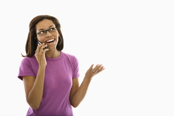 Mulher falando ao telefone. — Fotografia de Stock