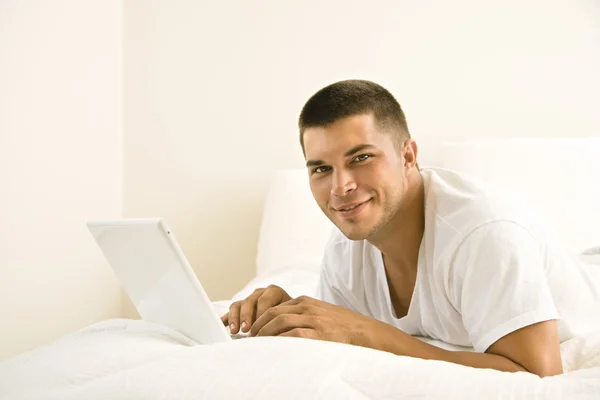 Man on laptop. — Stock Photo, Image