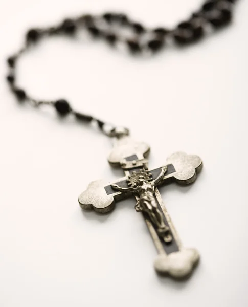 Růženec s křížem. — Stock fotografie